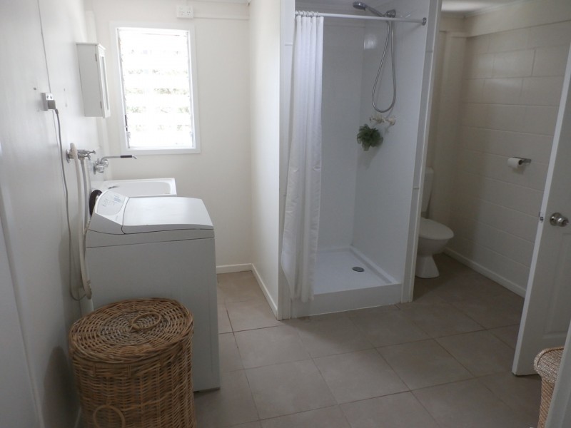 61 Peter Street, Kelso QLD 4815