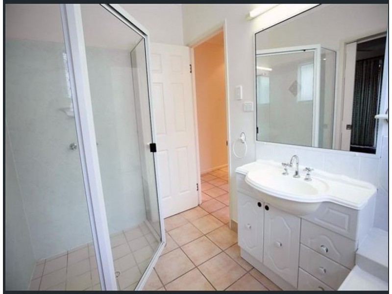 3 Sonata Place, Kirwan QLD 4817