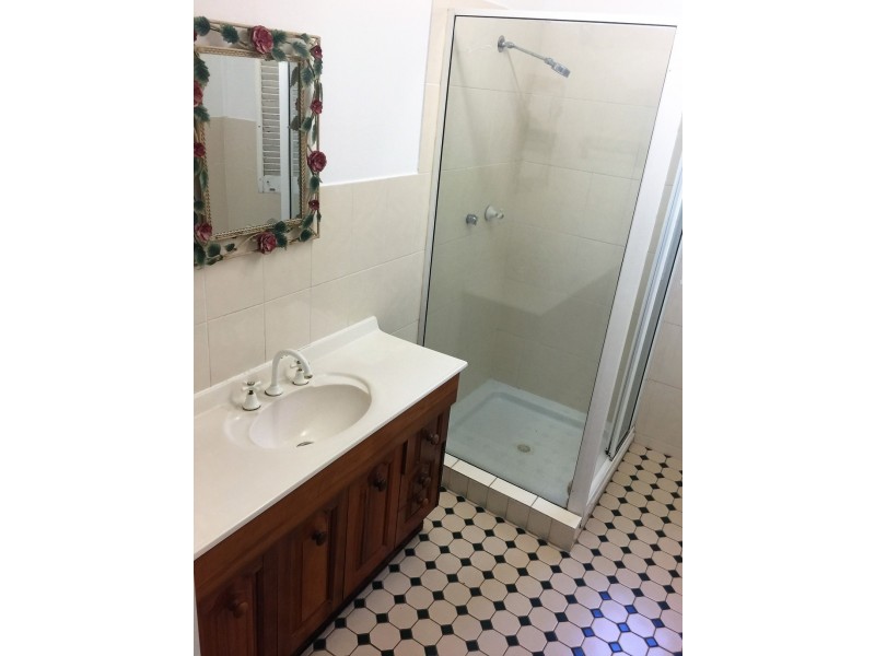 68 First Avenue, Railway Estate QLD 4810