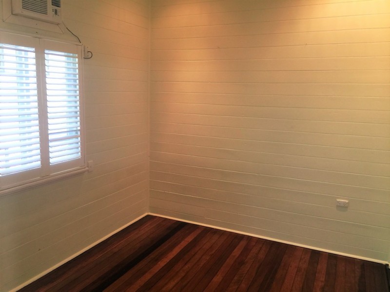 68 First Avenue, Railway Estate QLD 4810