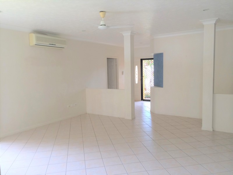 6 Bartels close, Kirwan QLD 4817