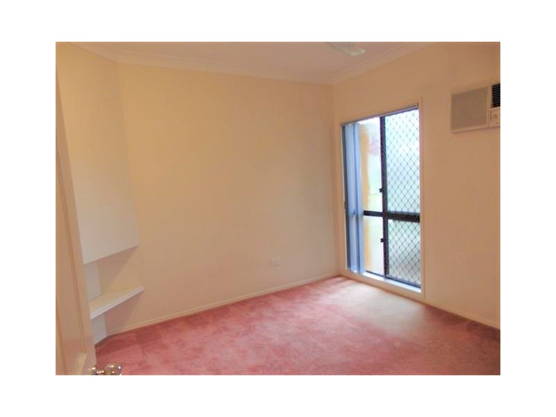 6 Bartels close, Kirwan QLD 4817