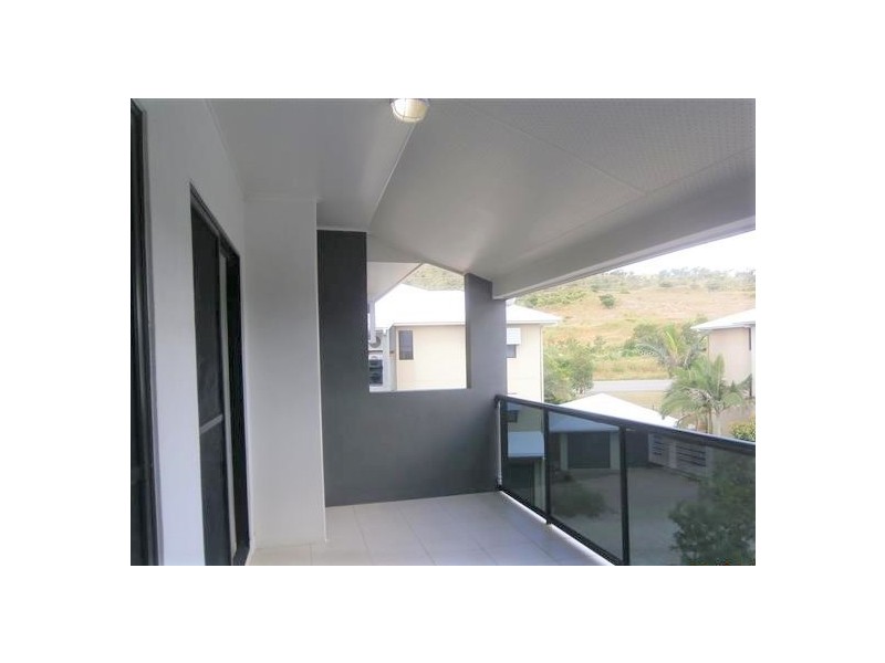 52/321 Angus Smith Drive, Douglas QLD 4814