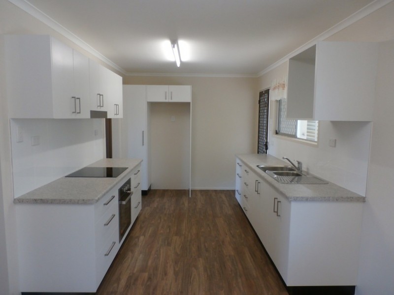 37 Farrell Street, Kirwan QLD 4817