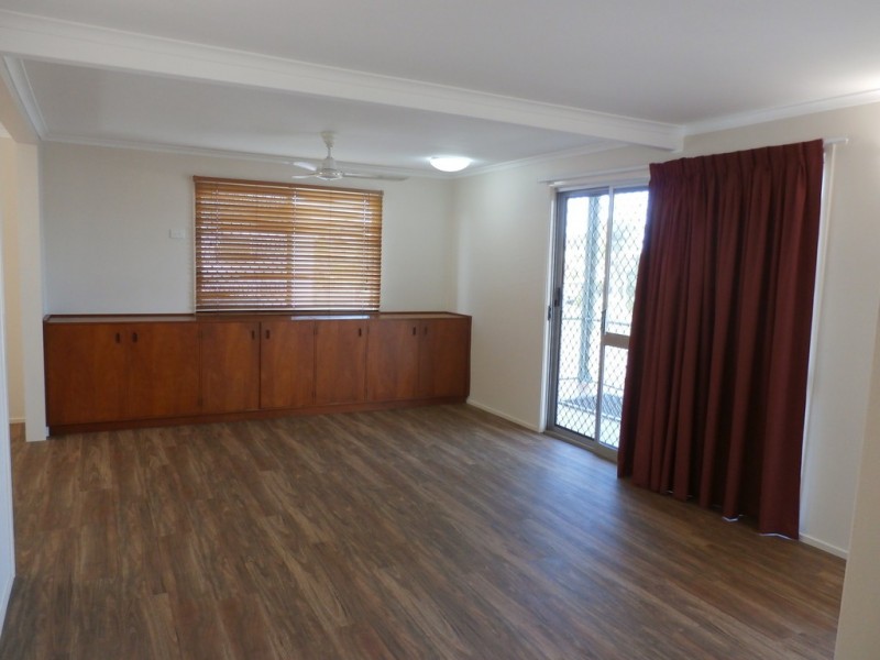 37 Farrell Street, Kirwan QLD 4817