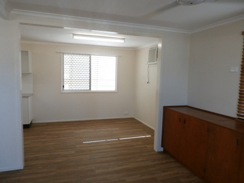 37 Farrell Street, Kirwan QLD 4817