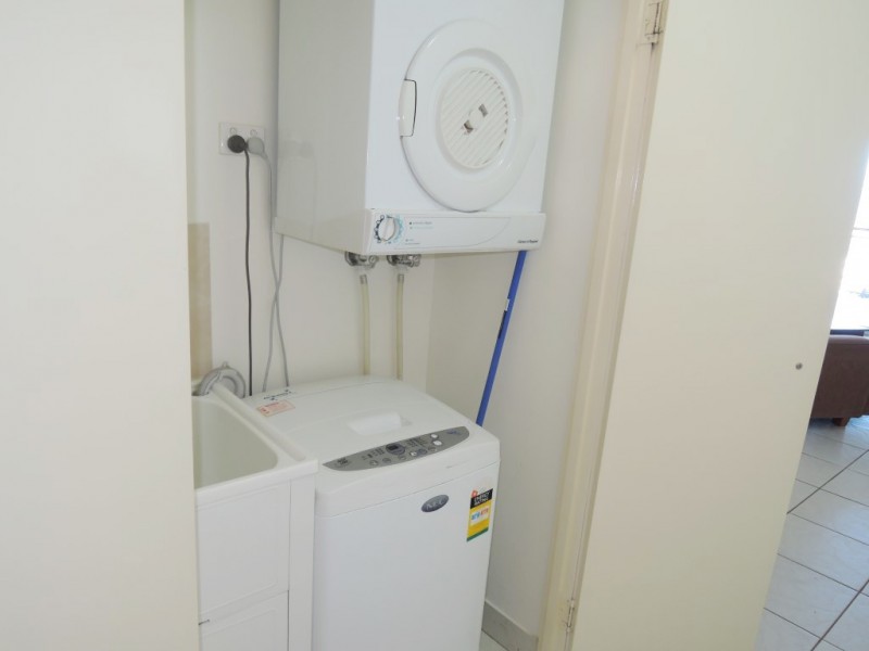 7/209 Wills Street, Townsville City QLD 4810