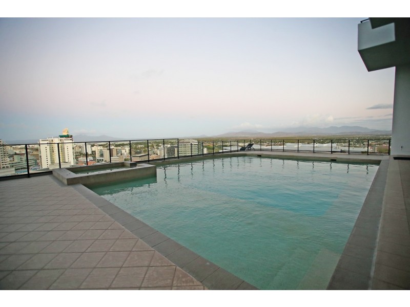 7/209 Wills Street, Townsville City QLD 4810