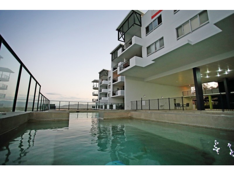 7/209 Wills Street, Townsville City QLD 4810