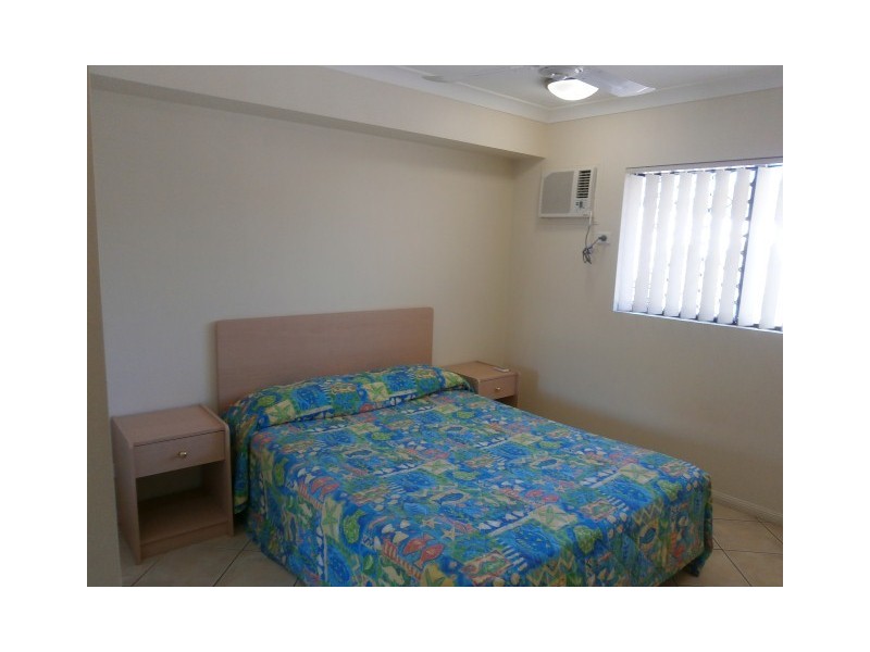 32/48-52 Mitchell Street, North Ward QLD 4810