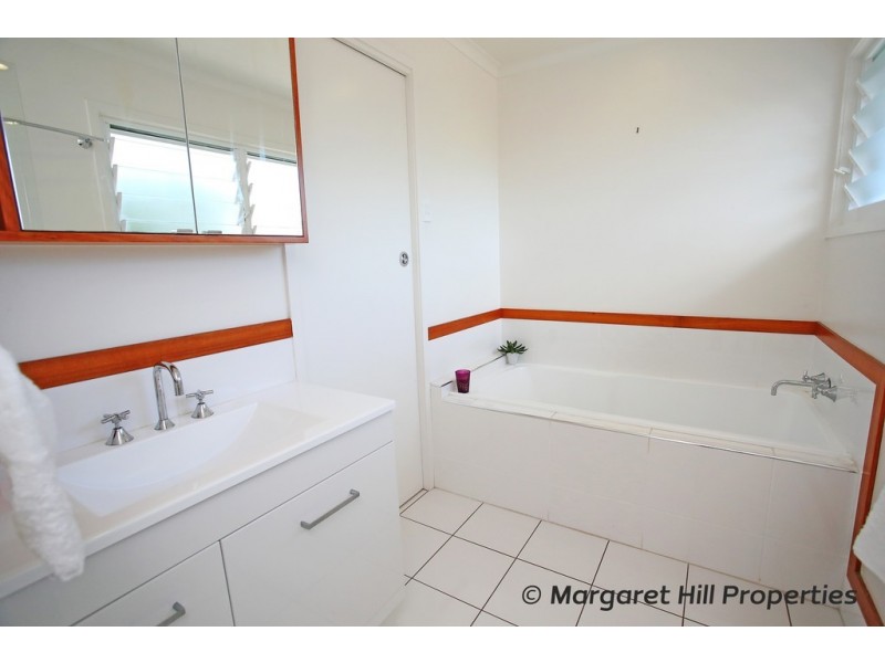 8 Rhymer Court, Aitkenvale QLD 4814