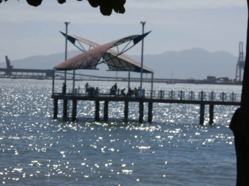 8/98 The Strand, North Ward QLD 4810