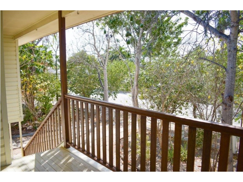 15 Canara Street, Cranbrook QLD 4814