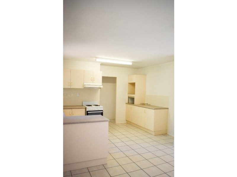 15 Canara Street, Cranbrook QLD 4814