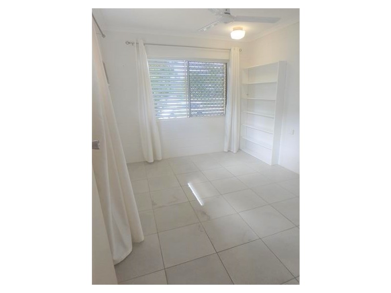 7 Barellan Street, Cranbrook QLD 4814