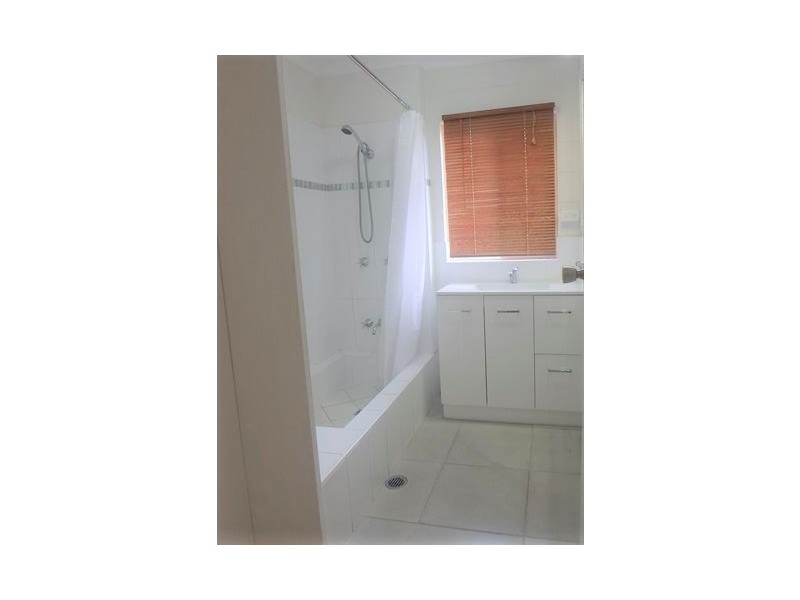 7 Barellan Street, Cranbrook QLD 4814