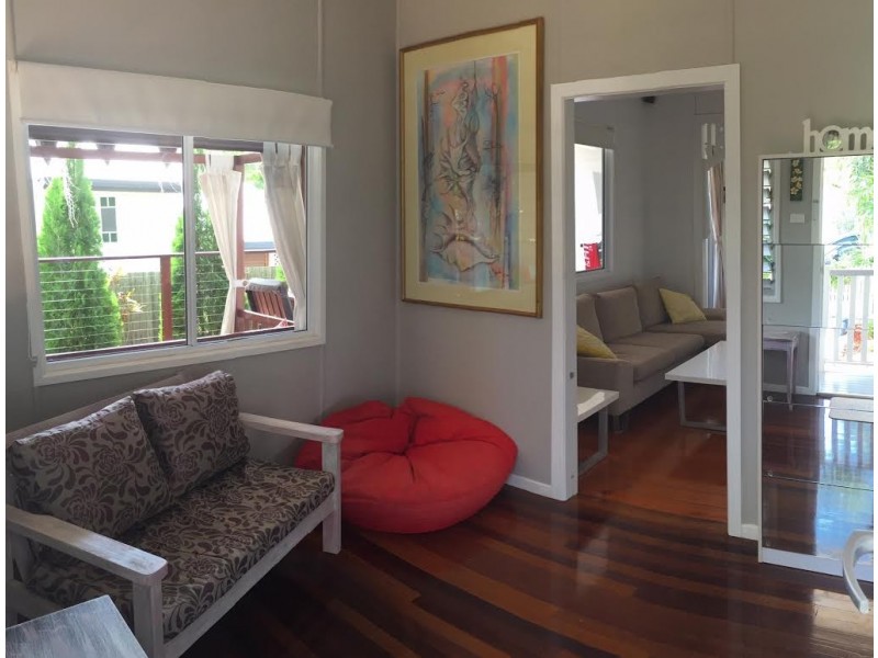 2 Burton Street, Mysterton QLD 4812