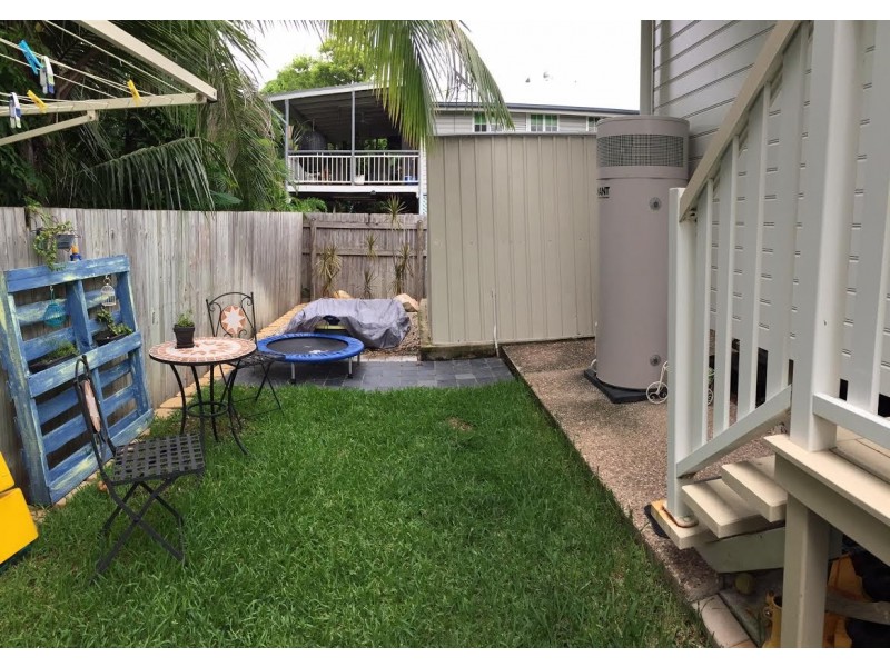 2 Burton Street, Mysterton QLD 4812