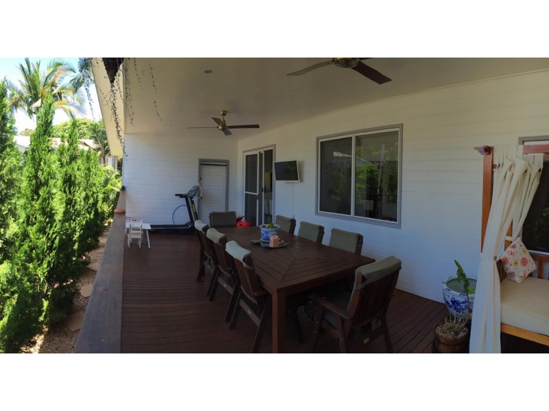 2 Burton Street, Mysterton QLD 4812