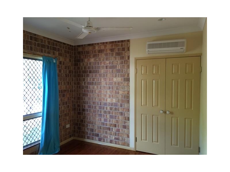 7 Hillgrove Court, Bushland Beach QLD 4818