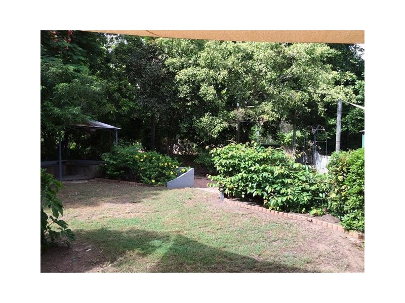 7 Hillgrove Court, Bushland Beach QLD 4818