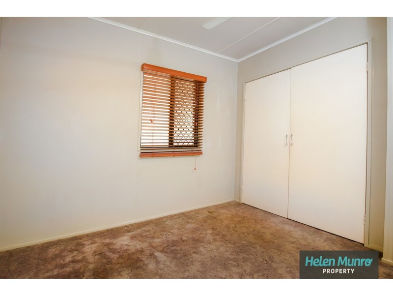 30 Silky Oak Street, Kirwan QLD 4817