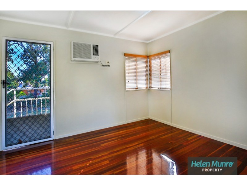 30 Silky Oak Street, Kirwan QLD 4817