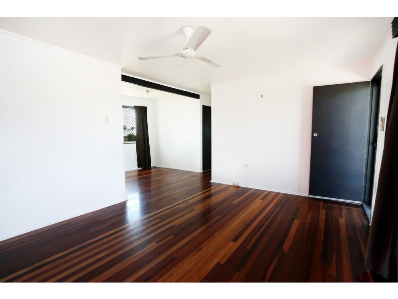 16 Pompeii Street, Kelso QLD 4815