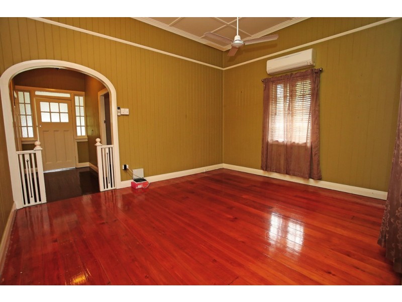 4 Hammond Street, Mysterton QLD 4812