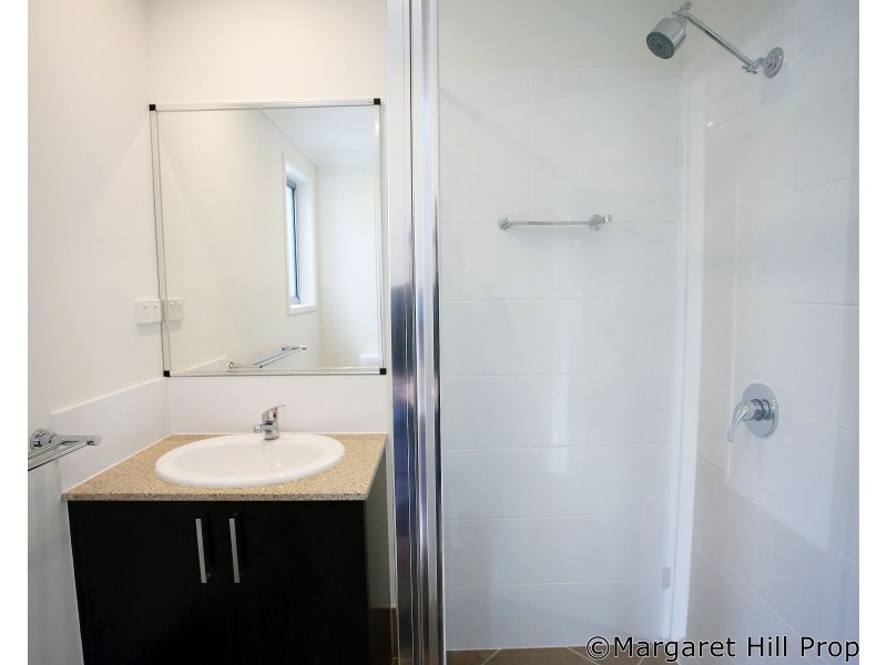 1 & 2 / 9 Intelligence Street, Oonoonba QLD 4811