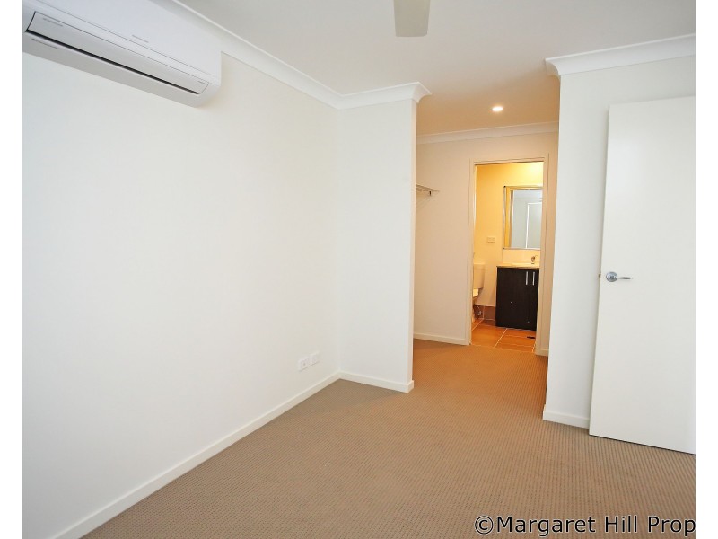 1 & 2 / 9 Intelligence Street, Oonoonba QLD 4811