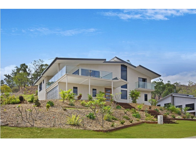 60 St Albans Road, Mount Louisa QLD 4814