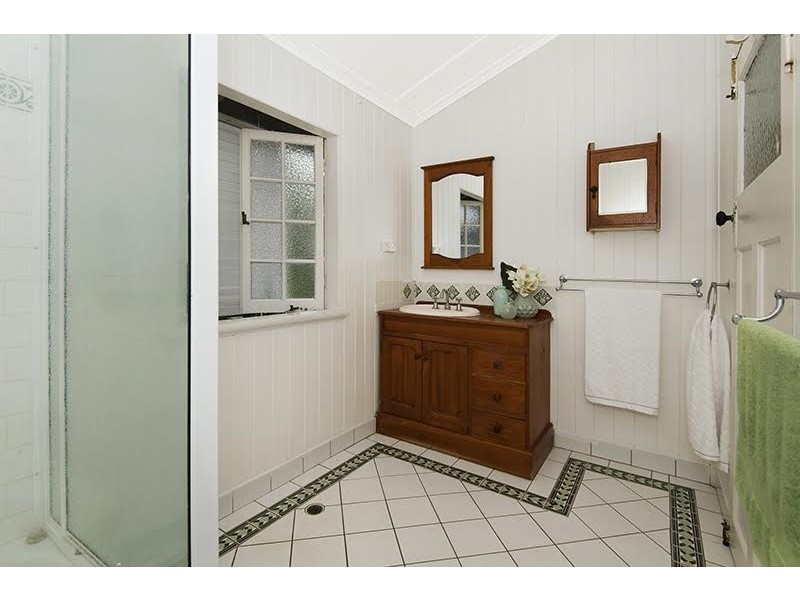 17 Chapman Street, Mysterton QLD 4812