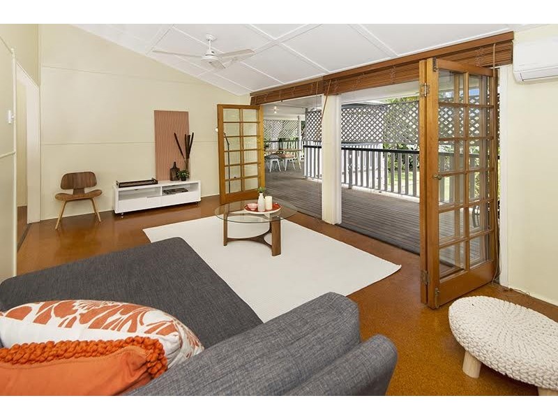 17 Chapman Street, Mysterton QLD 4812