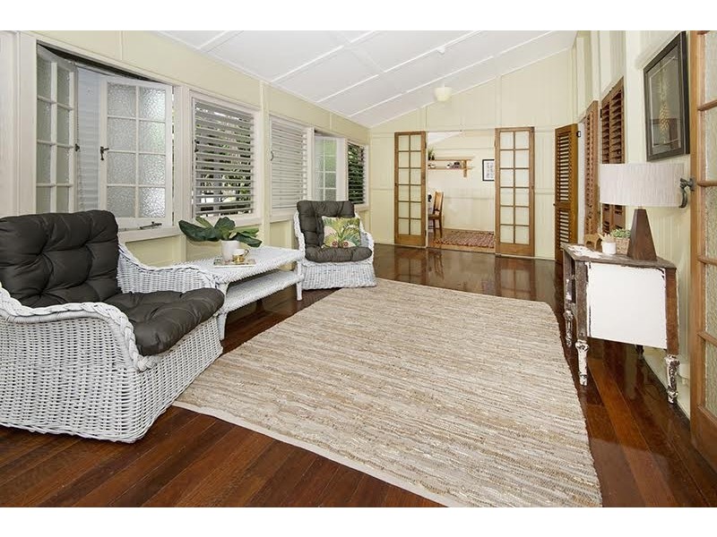 17 Chapman Street, Mysterton QLD 4812