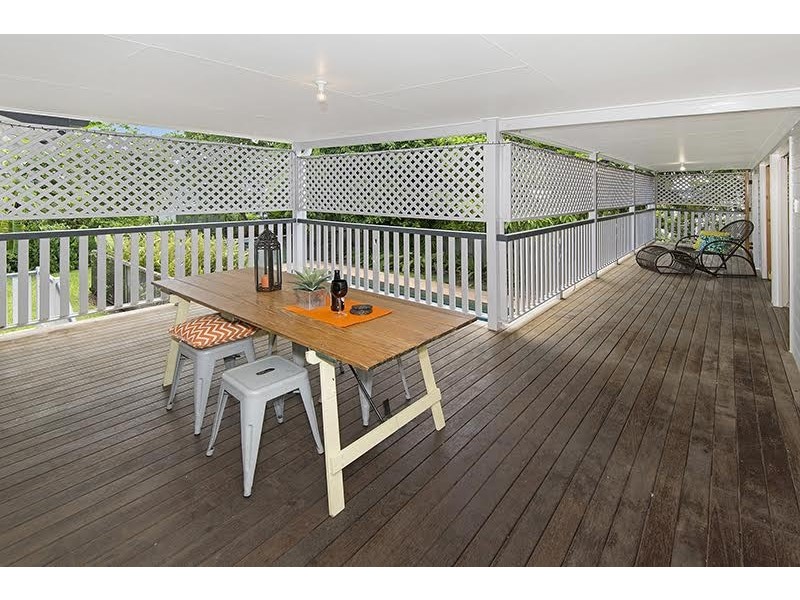 17 Chapman Street, Mysterton QLD 4812