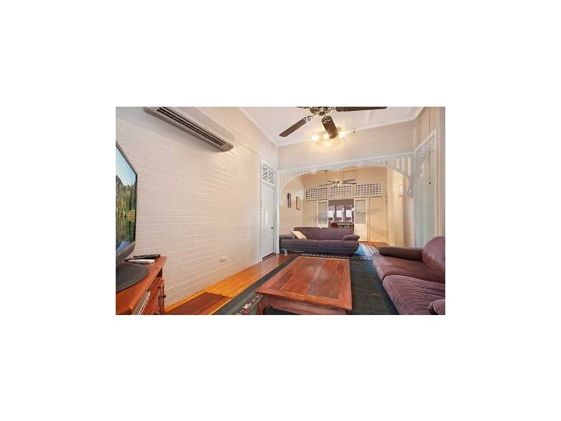 92 Eyre Street, North Ward QLD 4810