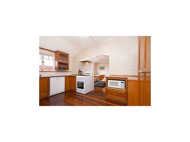 92 Eyre Street, North Ward QLD 4810