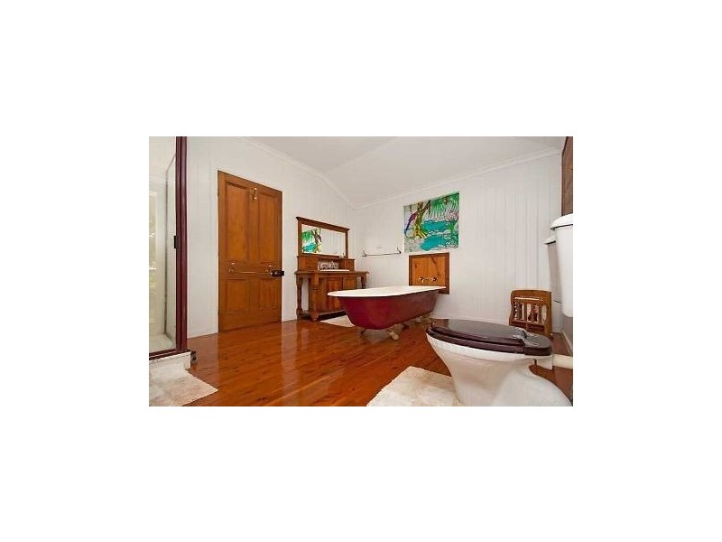 92 Eyre Street, North Ward QLD 4810