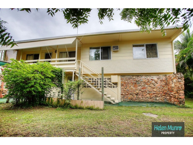 513 Ross River Road, Cranbrook QLD 4814