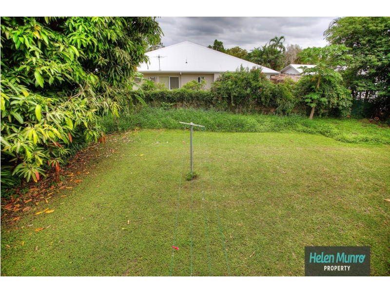 513 Ross River Road, Cranbrook QLD 4814