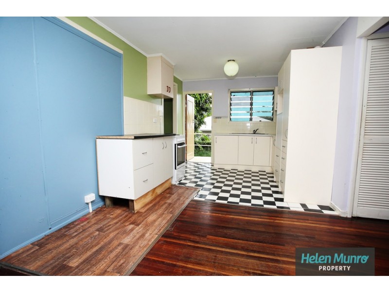 513 Ross River Road, Cranbrook QLD 4814