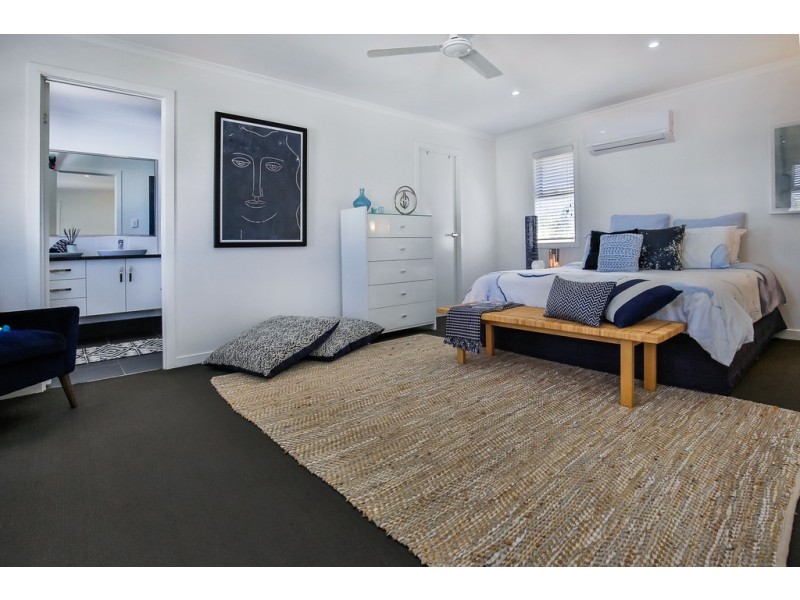 24 Greater Ascot Avenue, Shaw QLD 4818