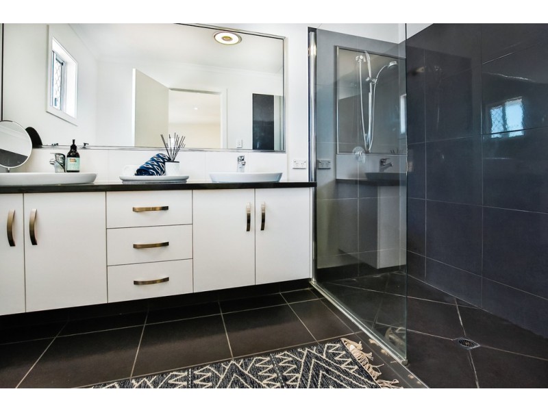 24 Greater Ascot Avenue, Shaw QLD 4818