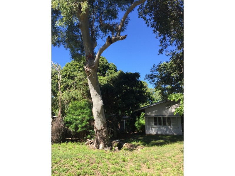 5 Wansfell Street, Picnic Bay QLD 4819