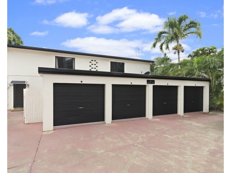 1/7 Warburton Street, North Ward QLD 4810