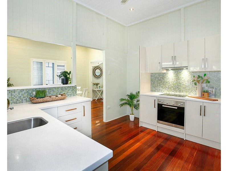 68 First Avenue, Railway Estate QLD 4810