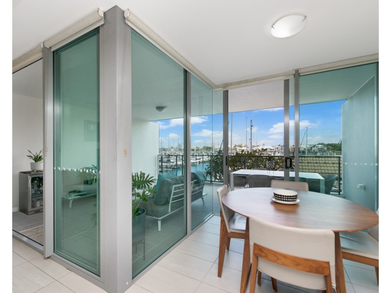 6-24 Mariners Drive, Townsville City QLD 4810