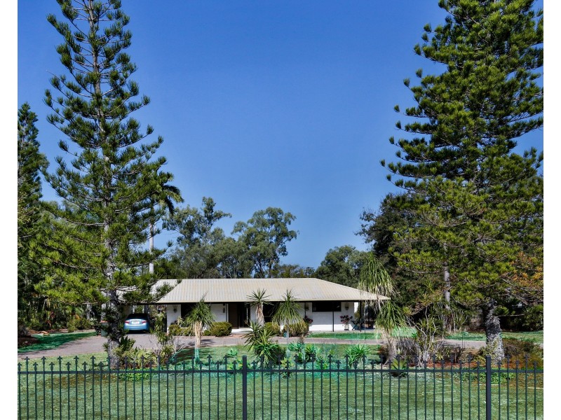 71 Mount Low Parkway, Mount Low QLD 4818