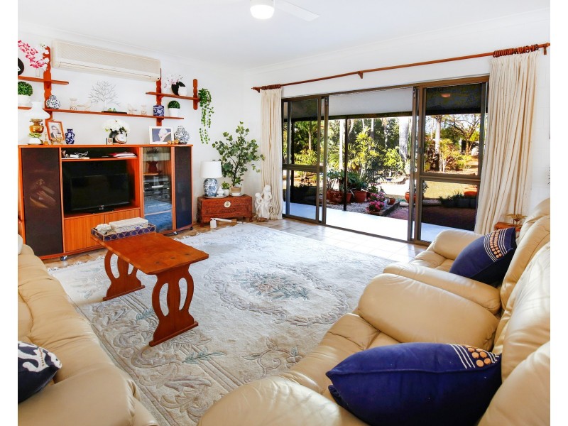 71 Mount Low Parkway, Mount Low QLD 4818